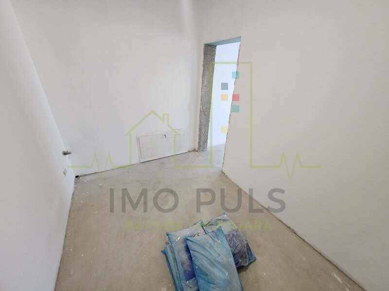 Mosnita Noua, Sad, 2 locuri de parcare, vila noua, pretabil afacere